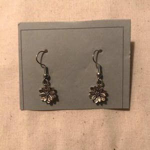 Flower earrings